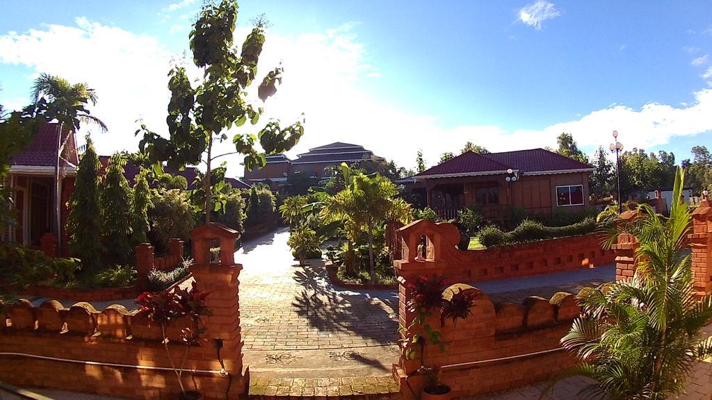 New May Haw Nann Villa Nyaung Shwe Ngoại thất bức ảnh